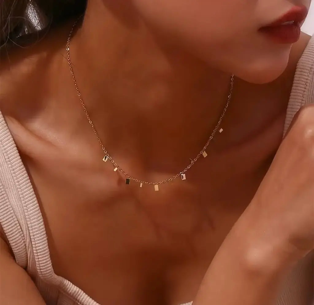 Gleam Edge Necklace