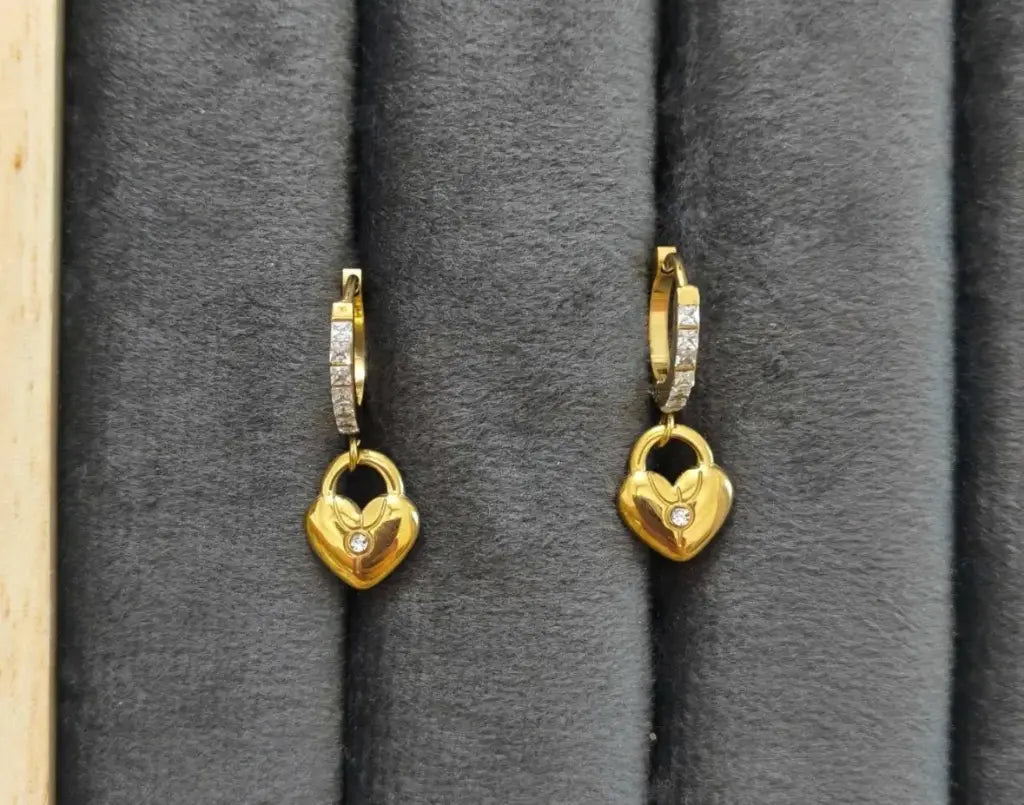 Heart Padlock Drop Huggies