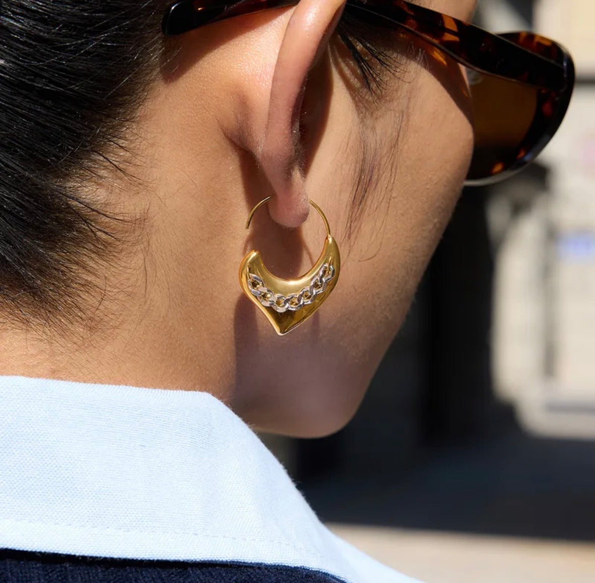 Amour Hoops