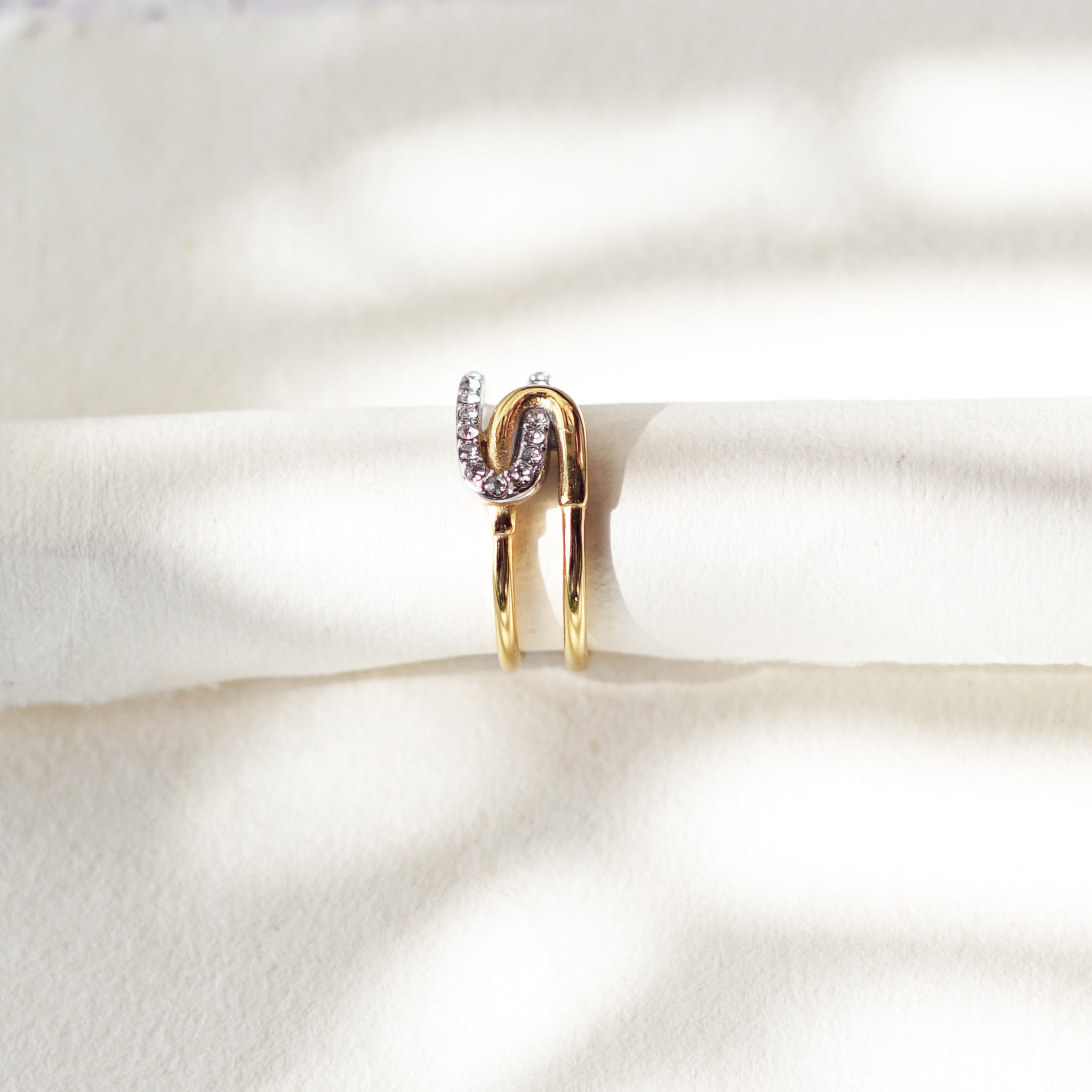 Svara Ring